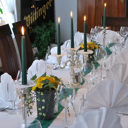 بيت ريفي Landgasthaus Eichenkrug