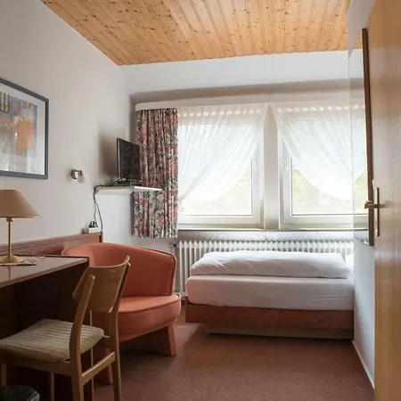 بيت ريفي Landgasthaus Eichenkrug