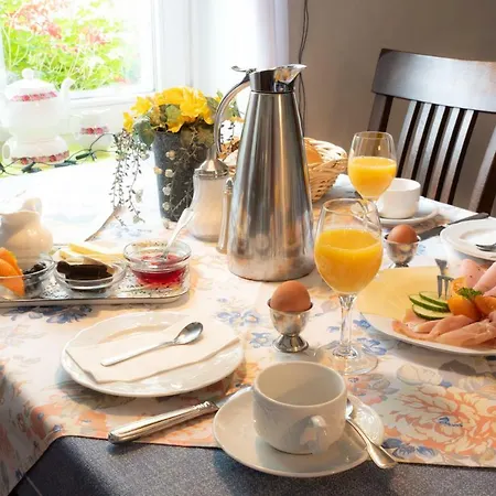 بيت ريفي Landgasthaus Eichenkrug اميلينغاوسين